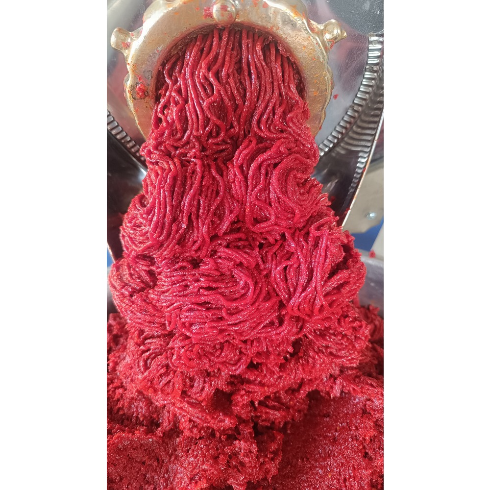 Biber salçası (acısız) 1 kg 
