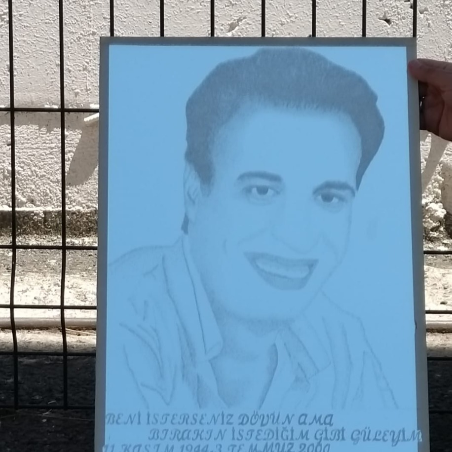 Kemal Sunal Portresi Ayna