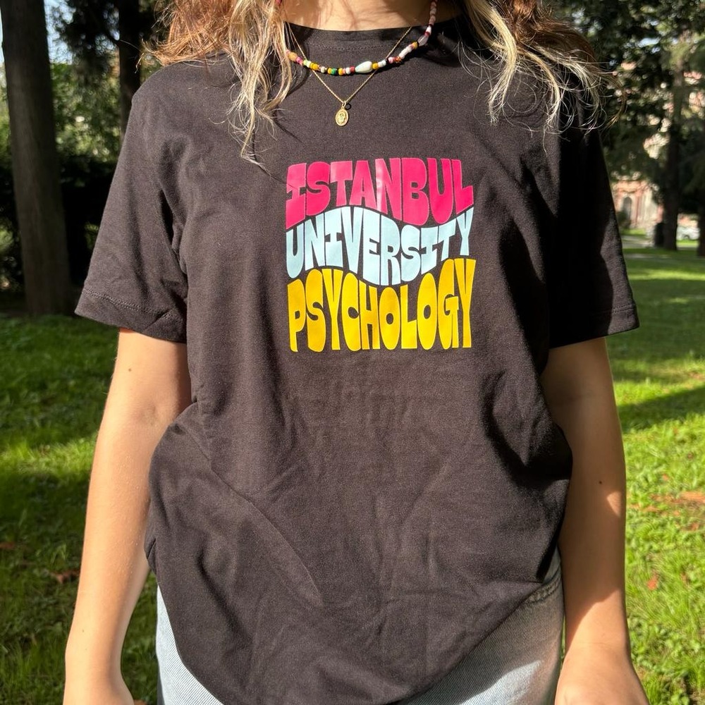 'iu psy' tişört