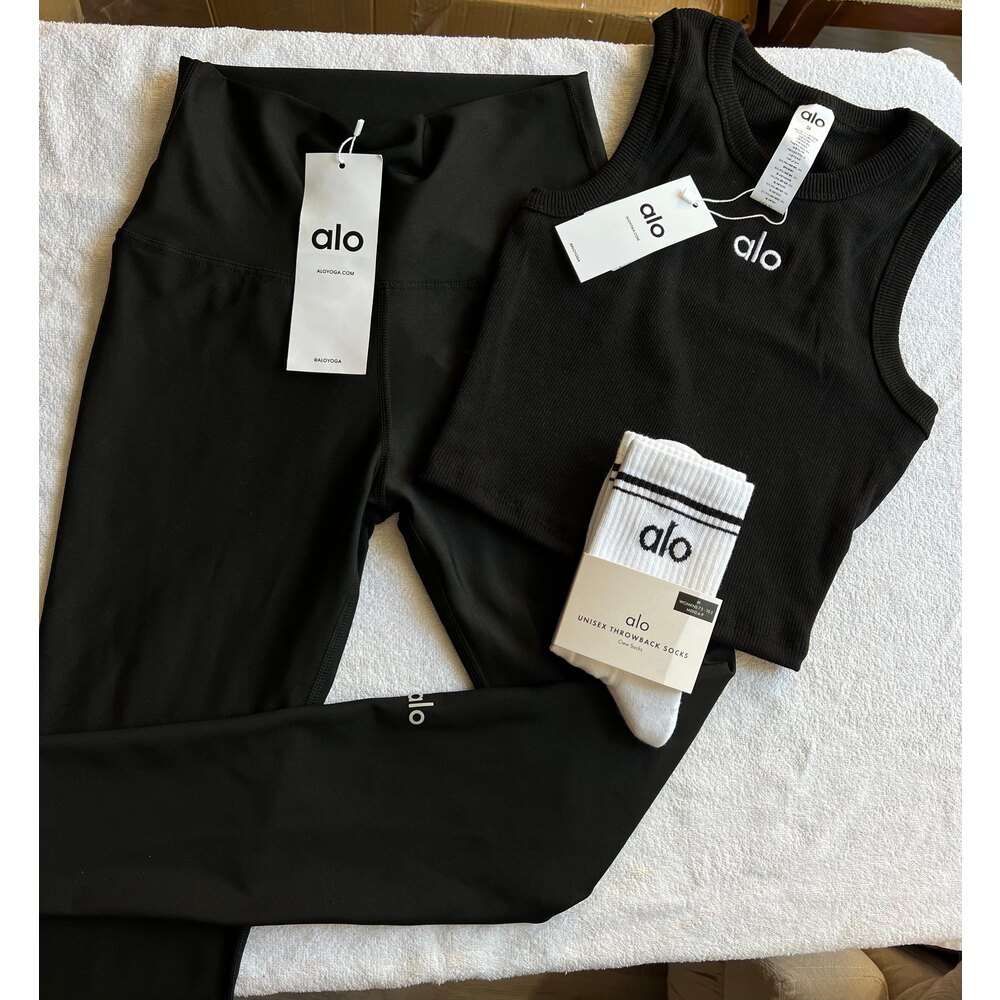 Neylon taytlarda külotsiz jinsiy aloqa Neylon taytlarda külotsiz jinsiy aloqa