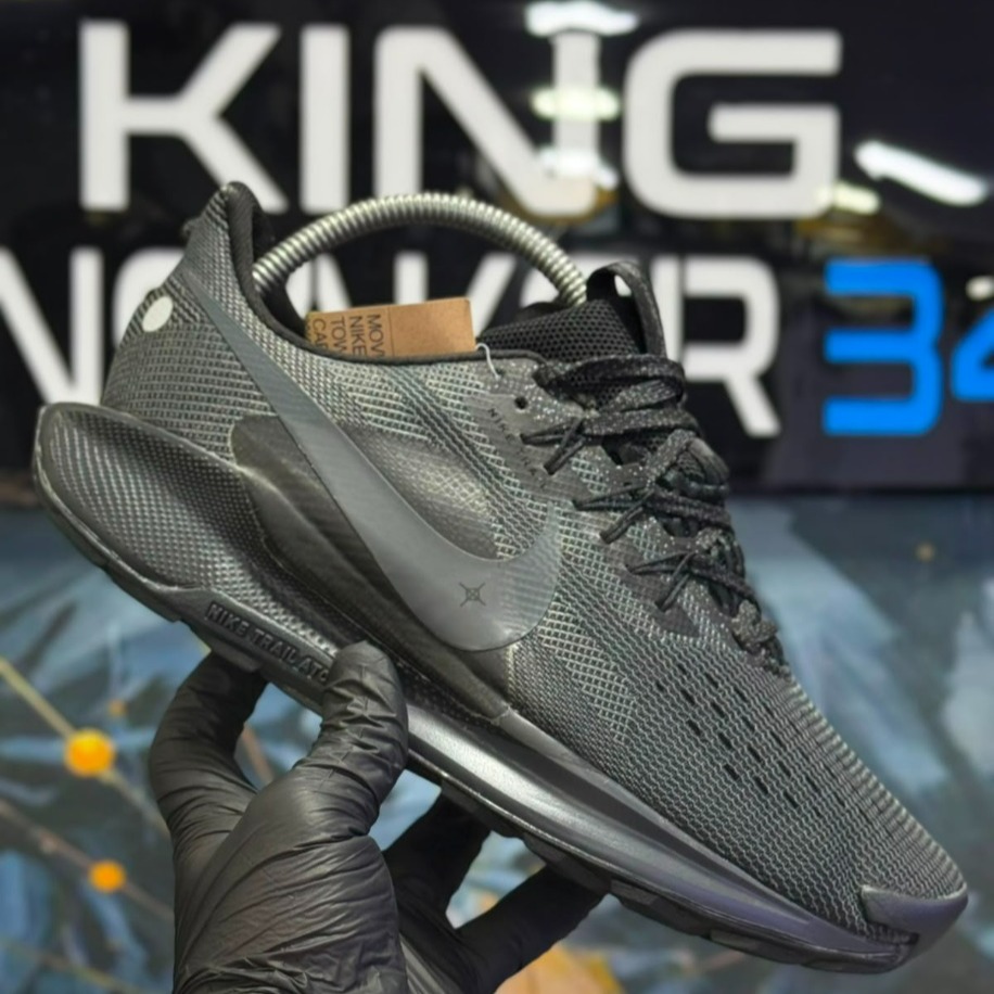 Nike Black X