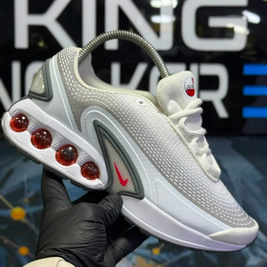 Nike Old White