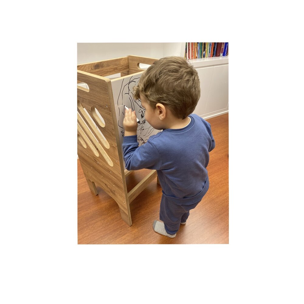 Montessori Yükseklik Ayarlı Beyaz Yazı Tahtalı Öğrenme Kulesi