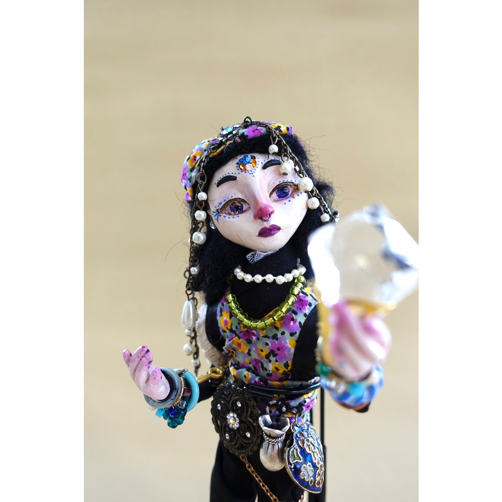 Fortune Teller Victoria
