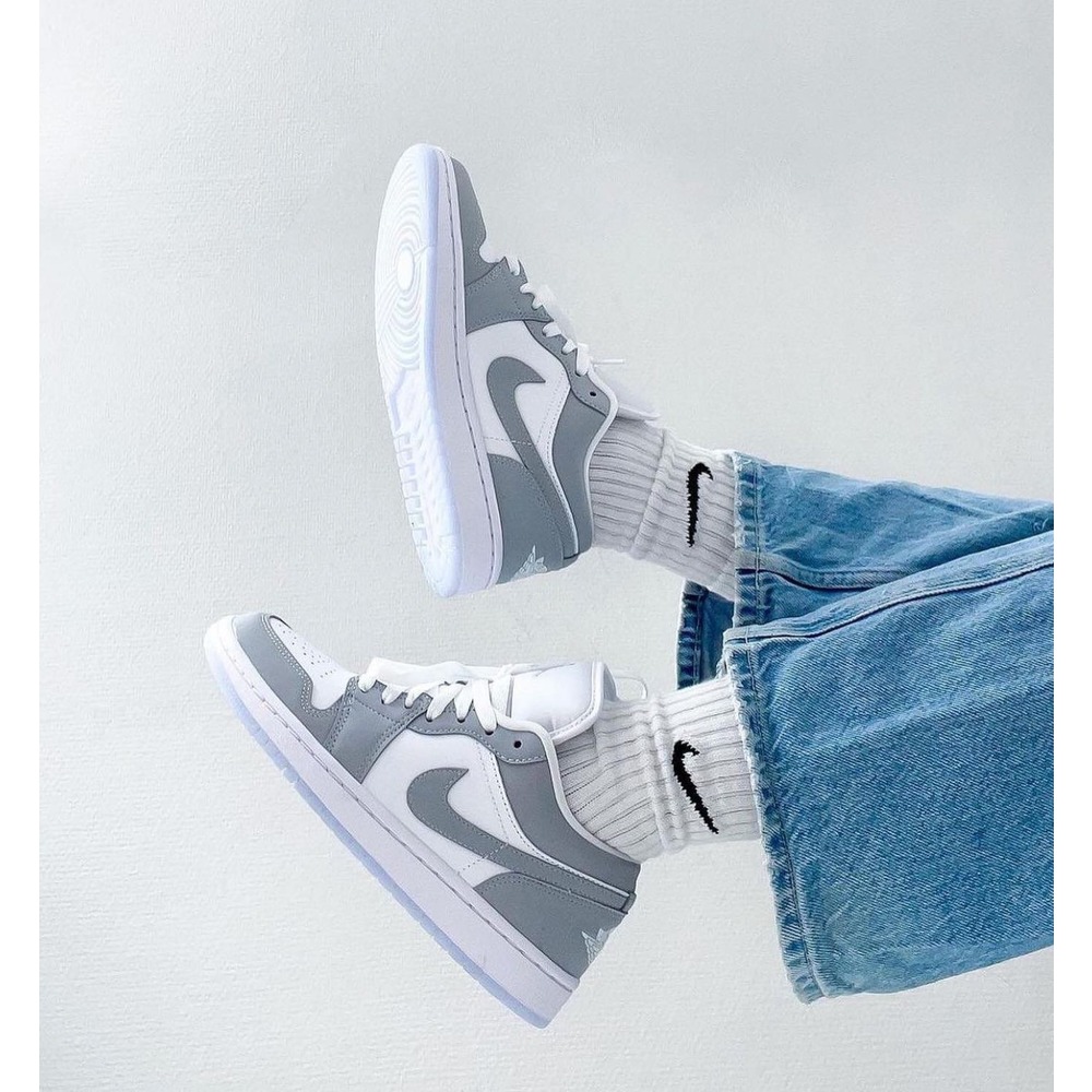 Nike Air Jordan Low Wolf Grey 1