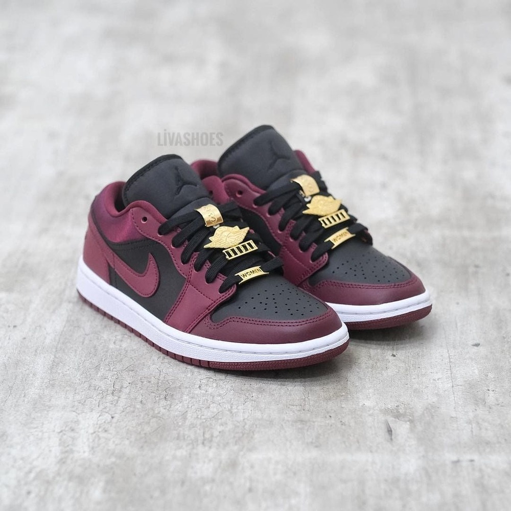 Nike Air Jordan 1 Low Dark Beetroot 1