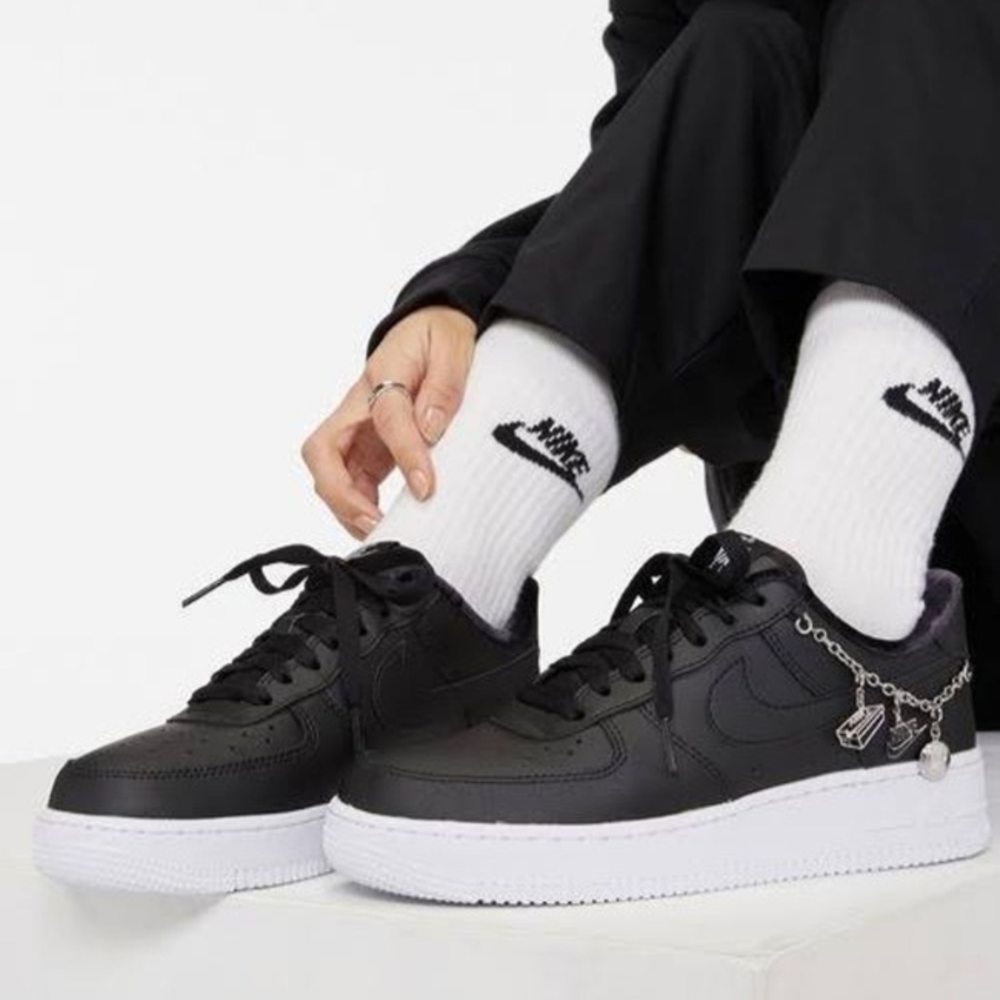 Nike Air Force 1 Low Lucky Charms Black White 1