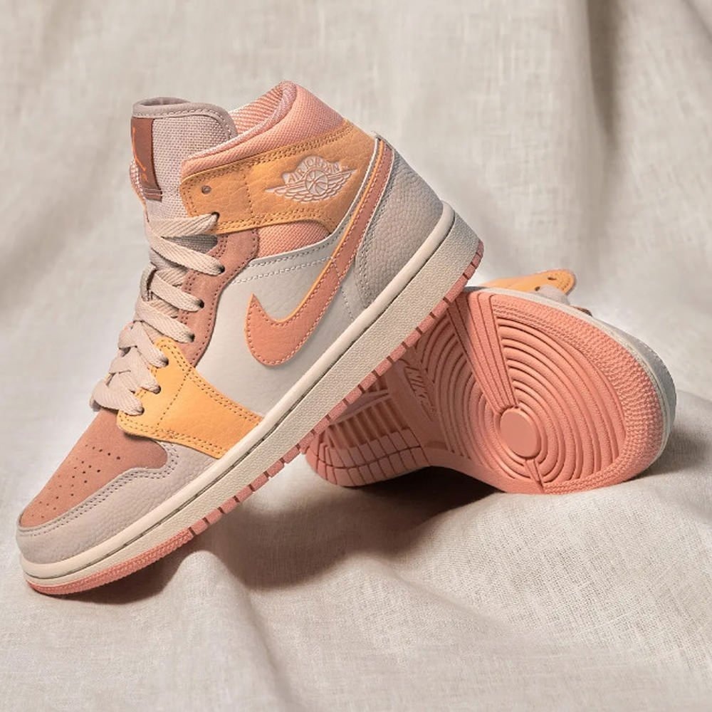 Nike Air Jordan 1 Mid Apricot Orange 1
