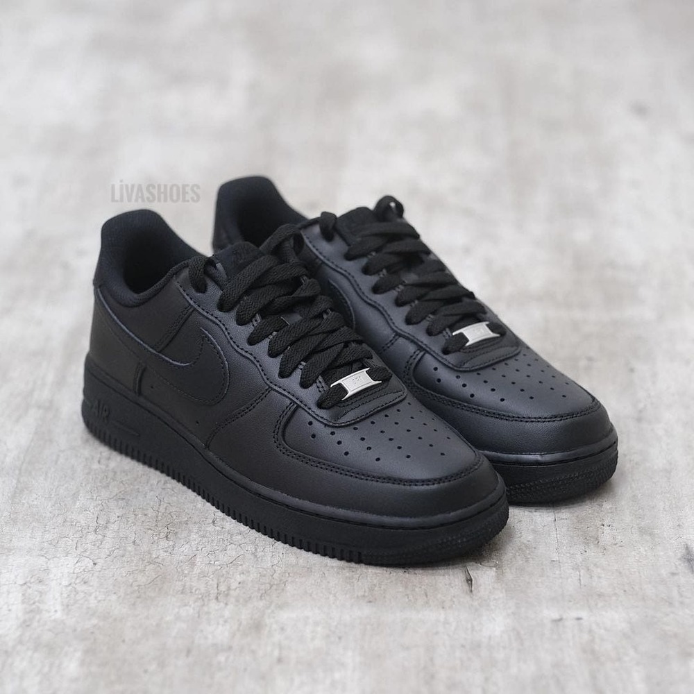 Nike Air Force 1 ‘07 Low All Black 2