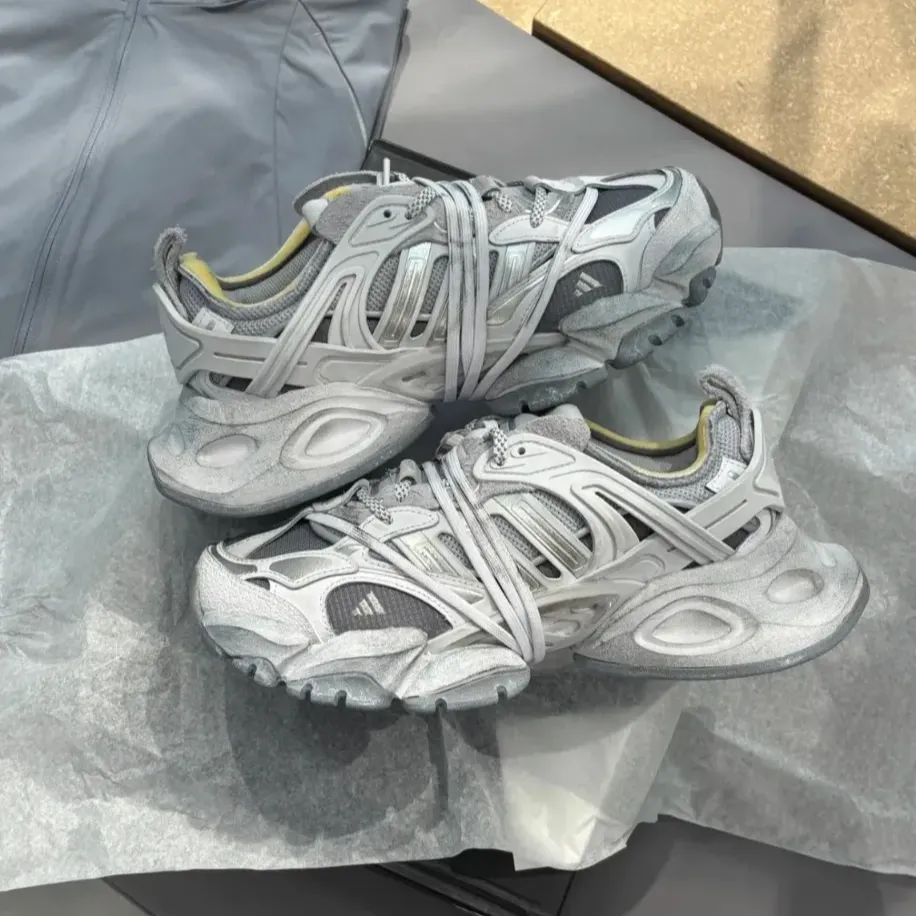 Adidas Vento XLG Runner Deluxe Grey 1