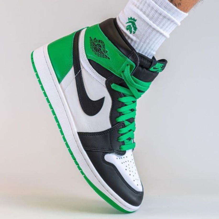 Nike Air Jordan 1 Retro High OG Lucky Green 1