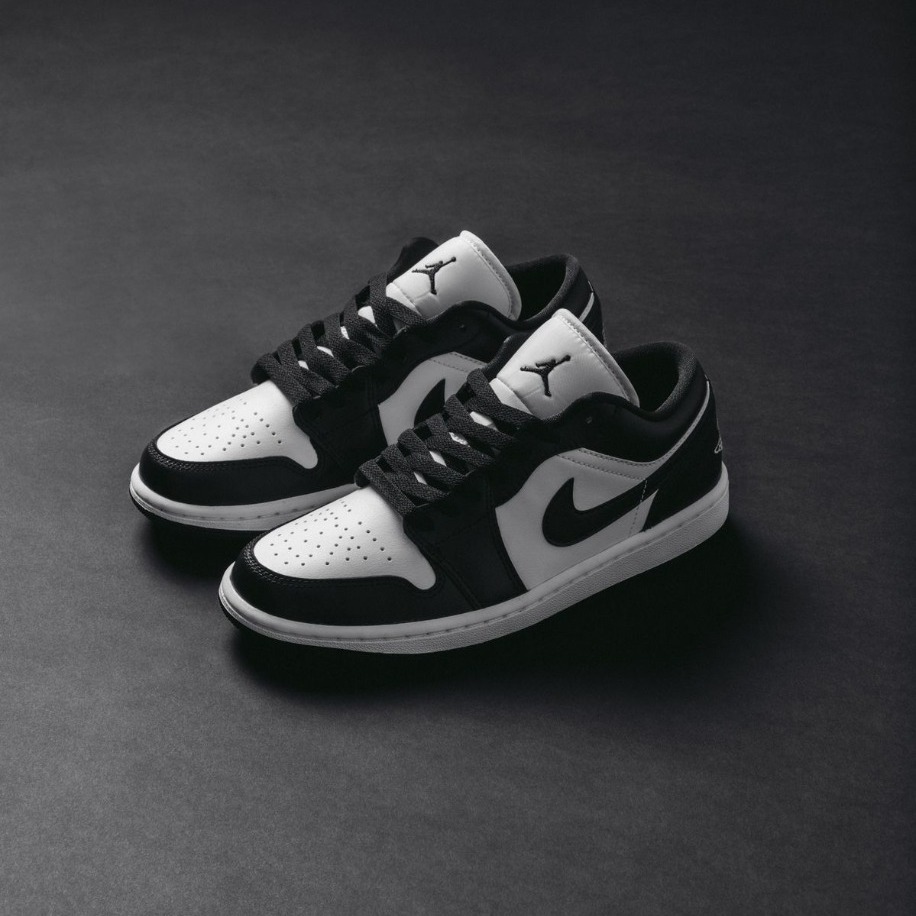 Nike Air Jordan 1 Low Black White 1