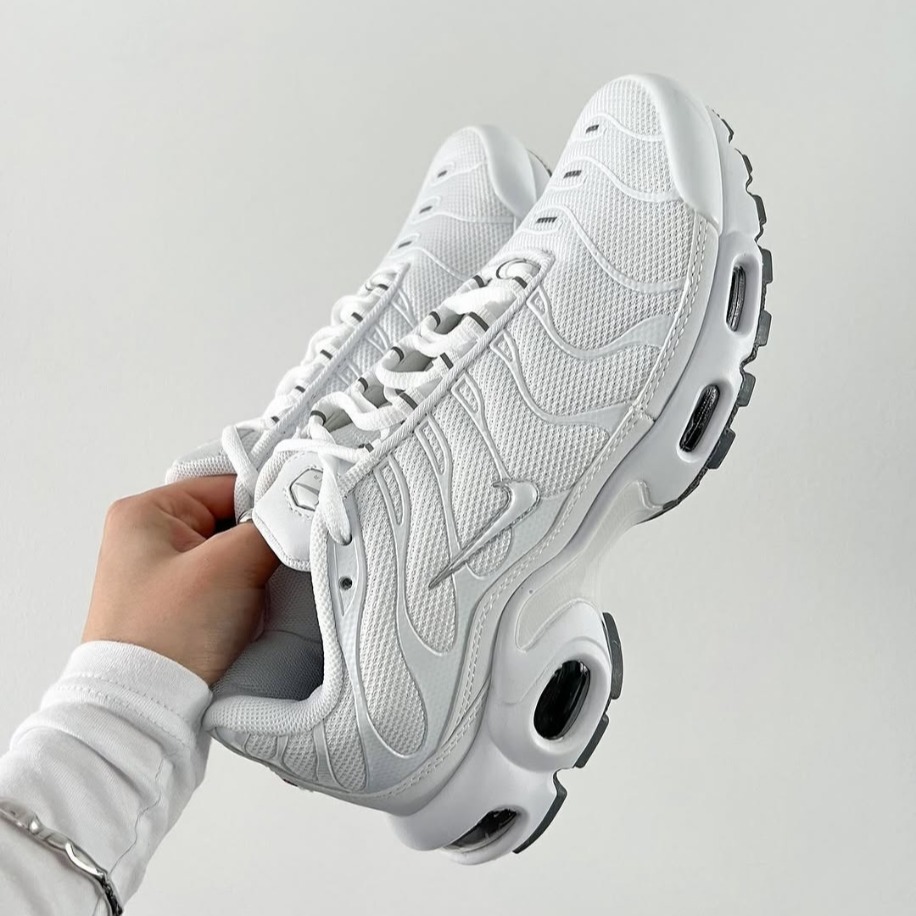 Nike Air Max TN Plus Triple White 1
