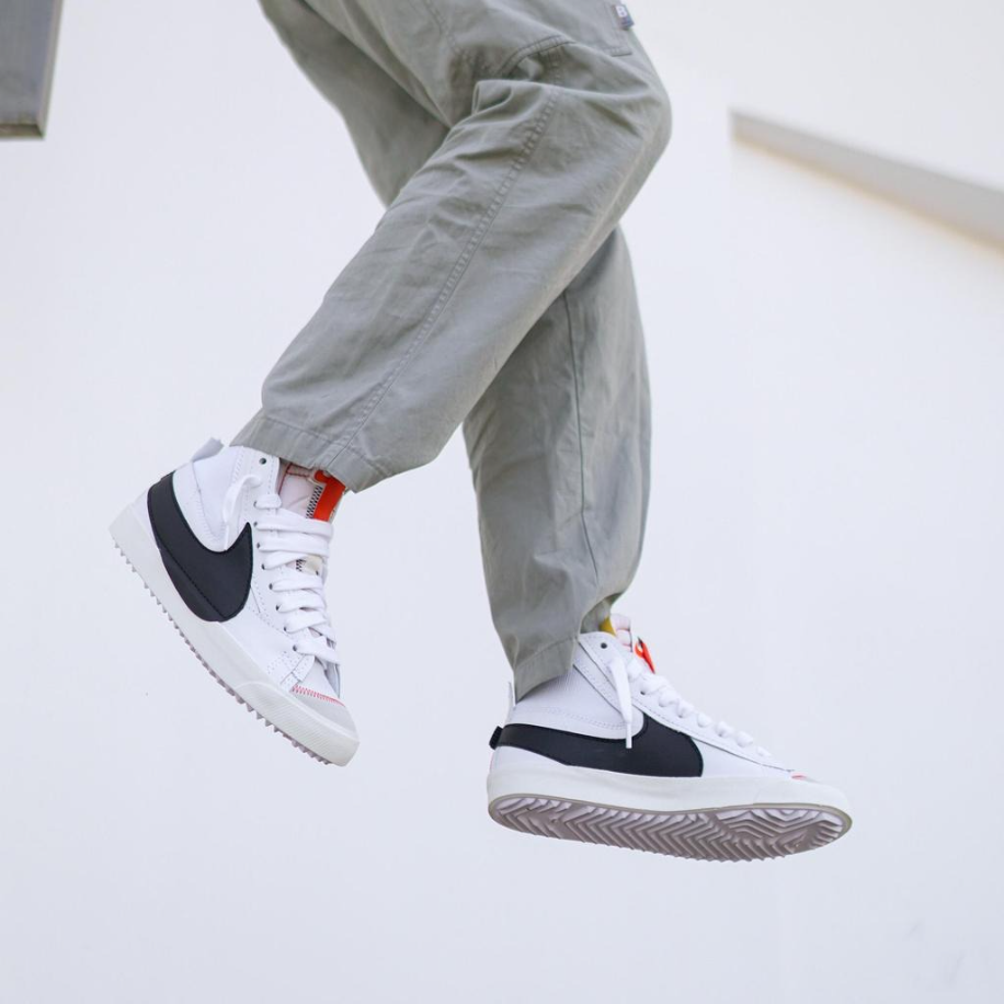 Nike Blazer Mid 77 Jumbo White Black 1