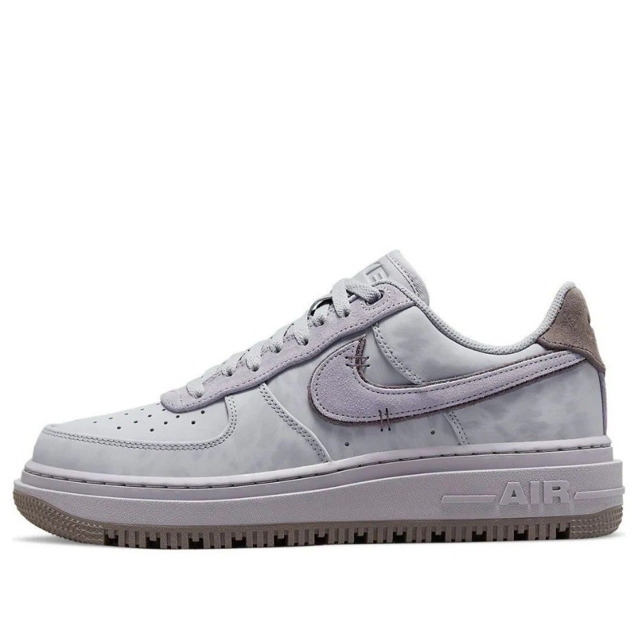 Nike Air Force 1 Luxe ACG Pruple 1