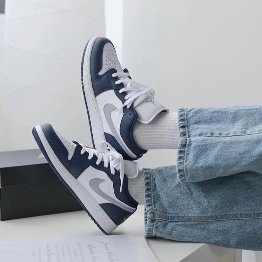 Nike Air Jordan 1 Low White Navy 2