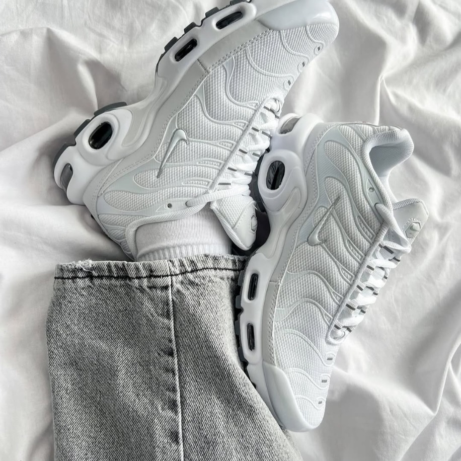 Nike Air Max TN Plus Triple White 2