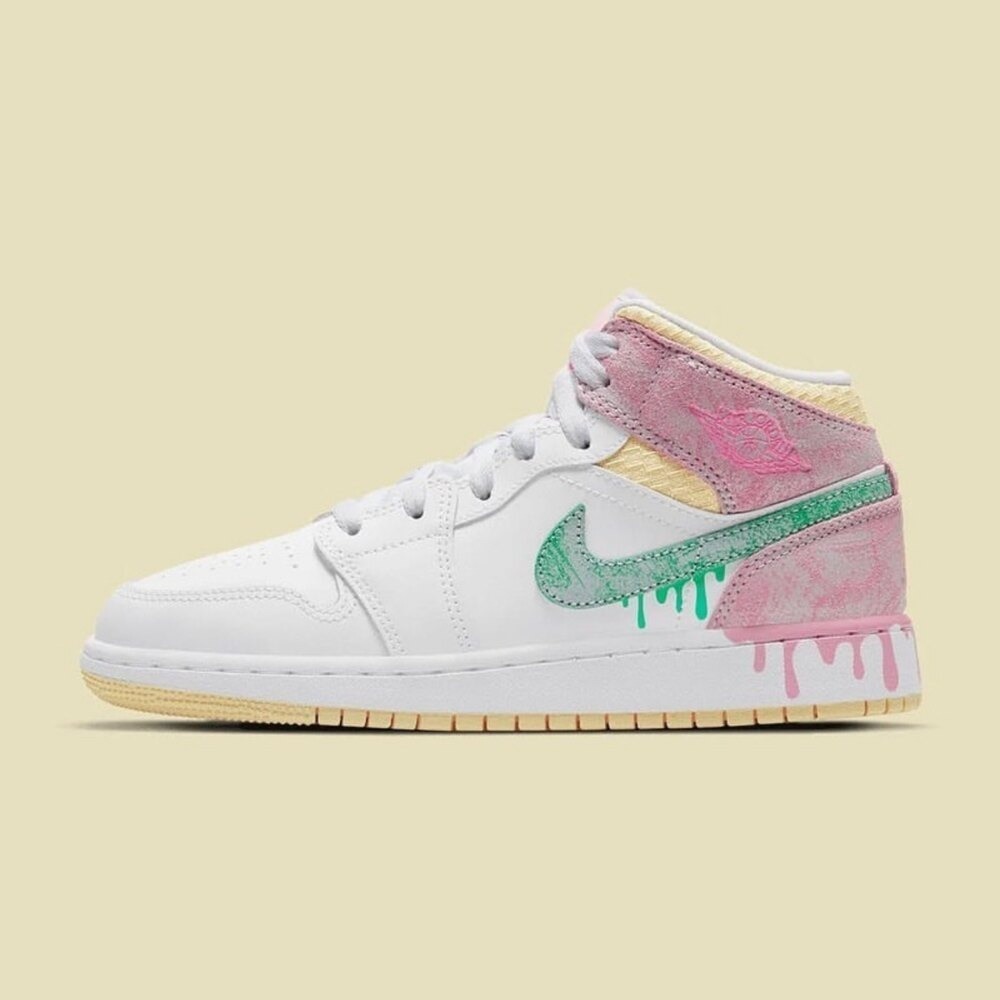 Nike Air Jordan 1 Mid Paint Drip 1