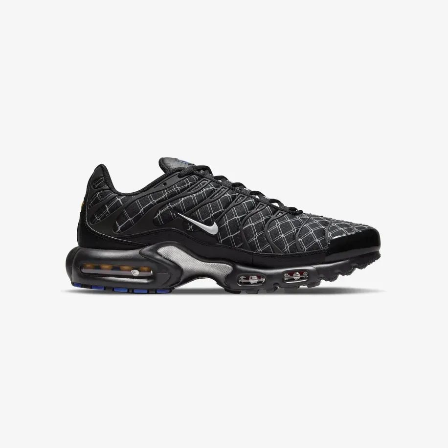Nike Air Max Plus TN Black And Orange 2