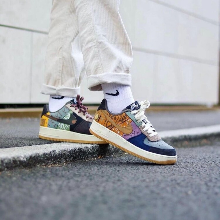 Nike Air Force 1 X Travis Scott Cactus Jack 3