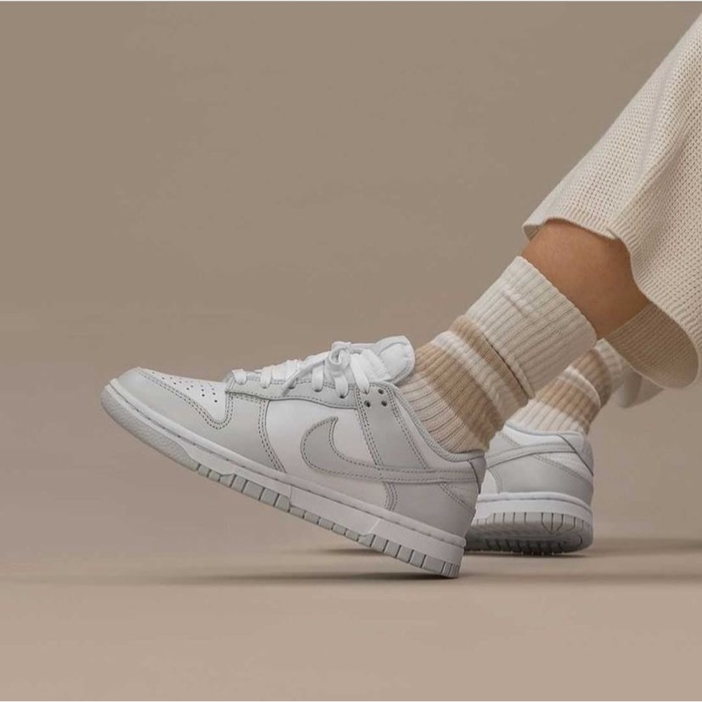 Nike Dunk Low Grey Fog 1