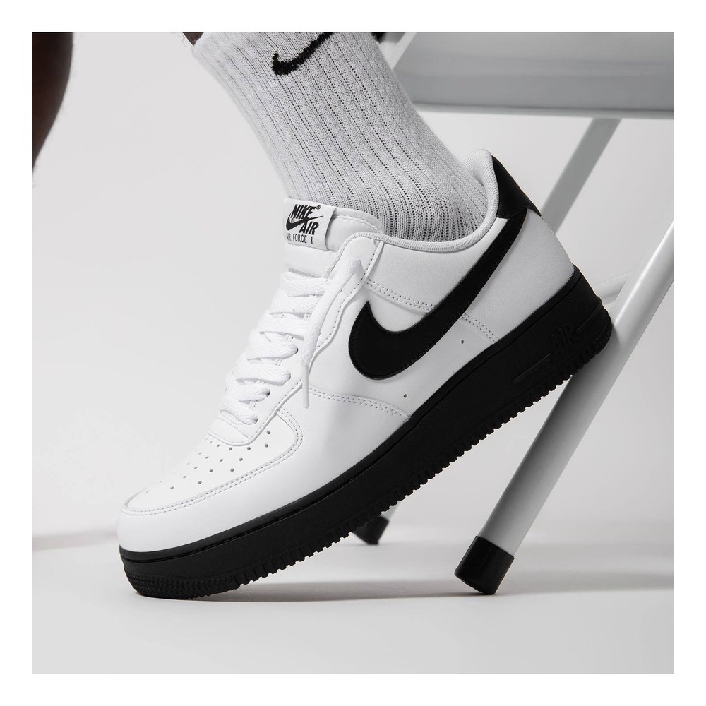 Adidas Forum Low White Black 4