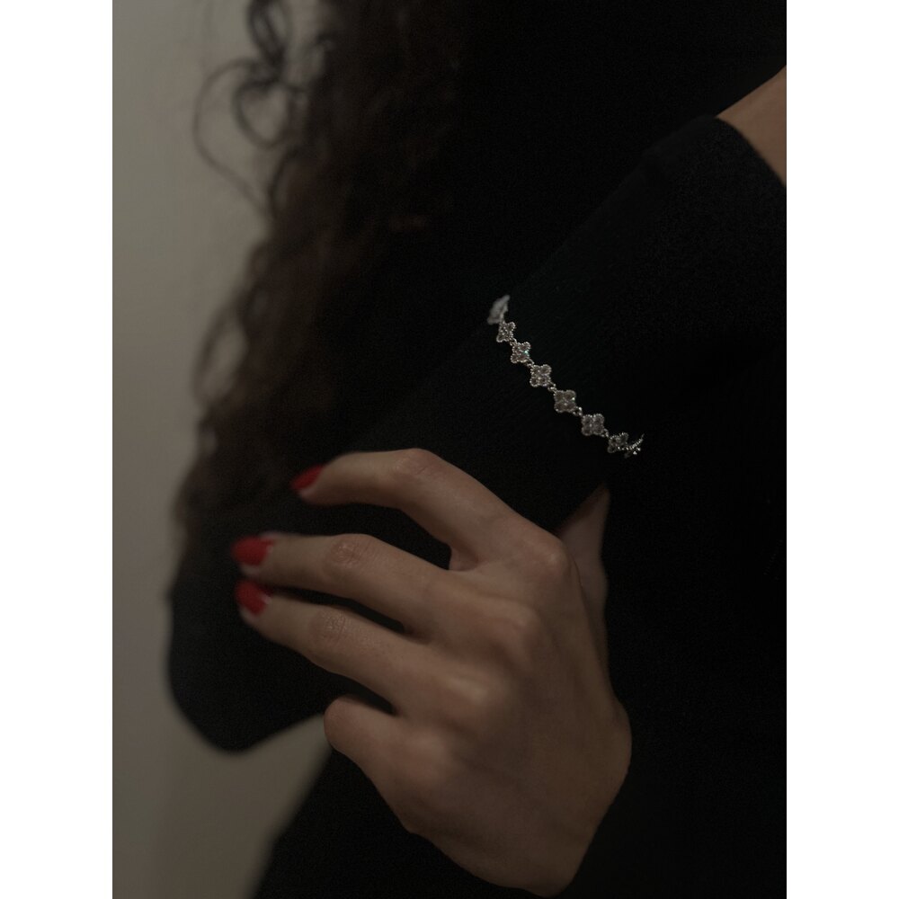 VIP | Mini silver taşlı yonca bileklik