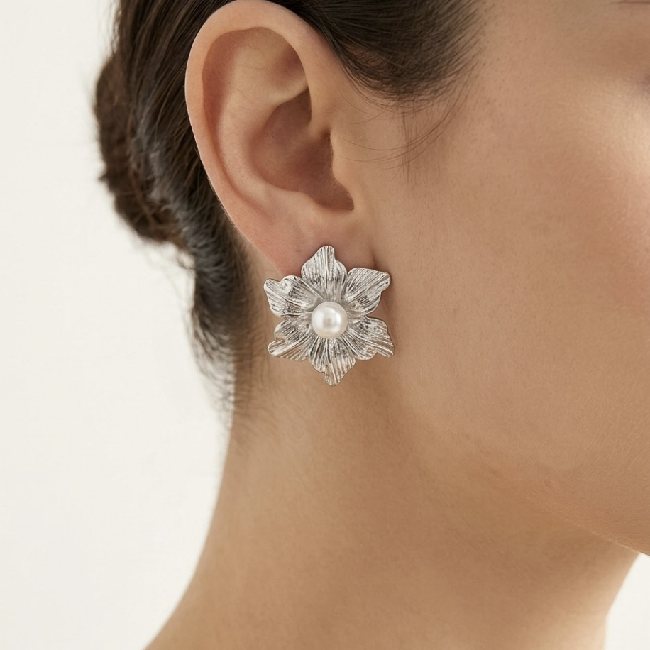 Çelik Silver Pearl Blossom Küpe