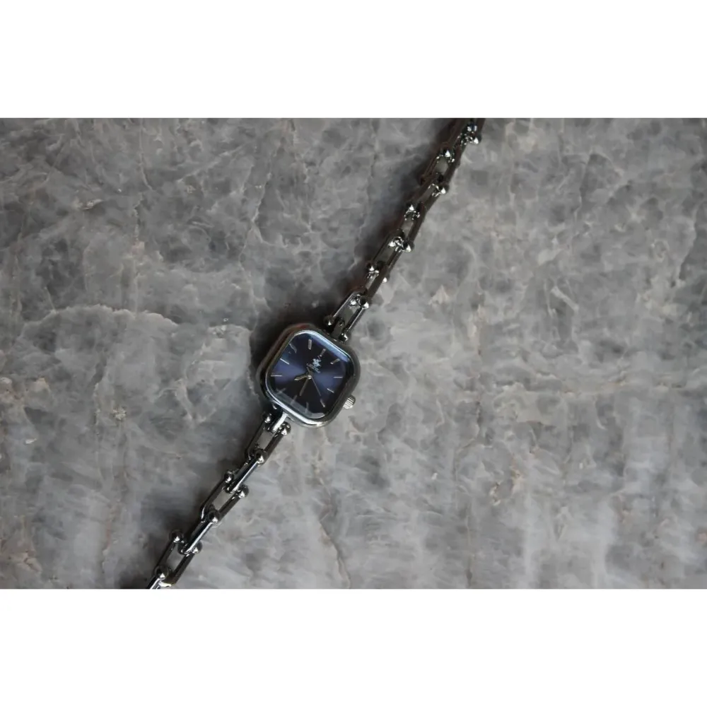  Midnight Silver Kare Kadranlı Çelik Kadın Saat