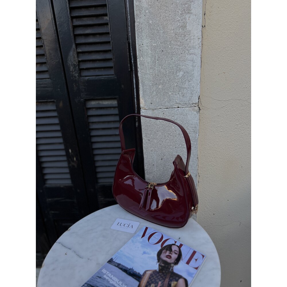 Cherry Rugan Oval Çanta