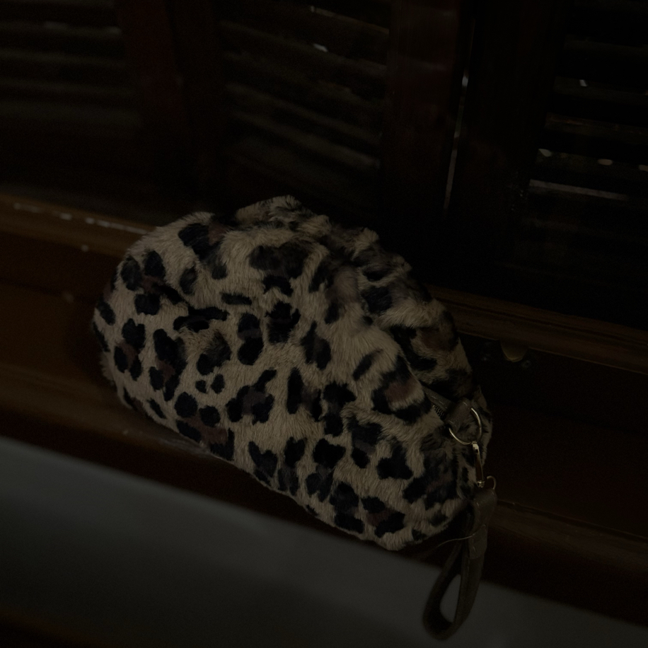 Leopar Peluş Clutch