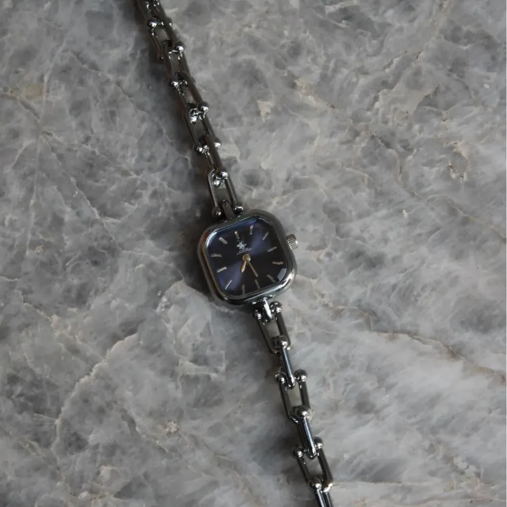  Midnight Silver Kare Kadranlı Çelik Kadın Saat
