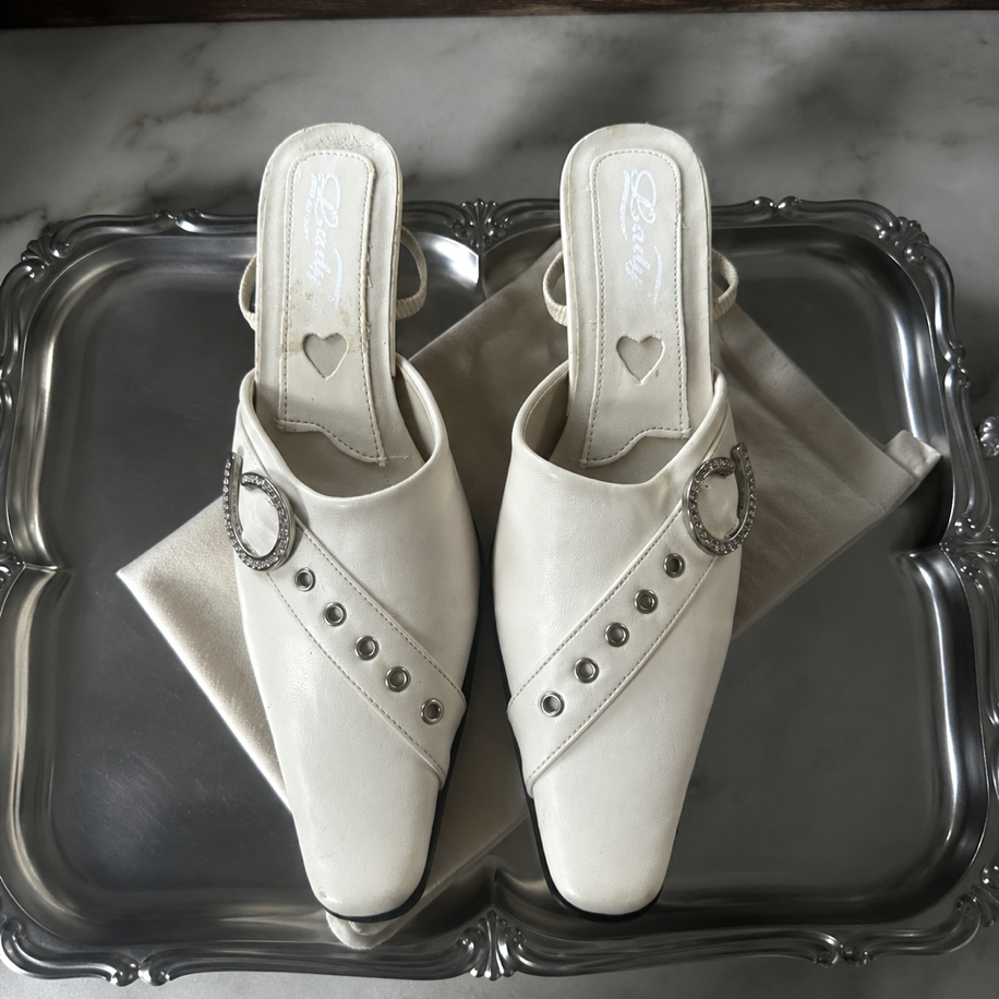Gümüş Tokalı Vintage Krem Mule