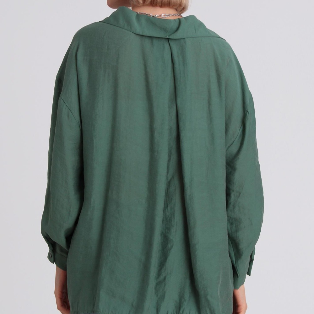 DÜŞÜK OMUZLU OVERSIZE GÖMLEK ZÜMRÜT