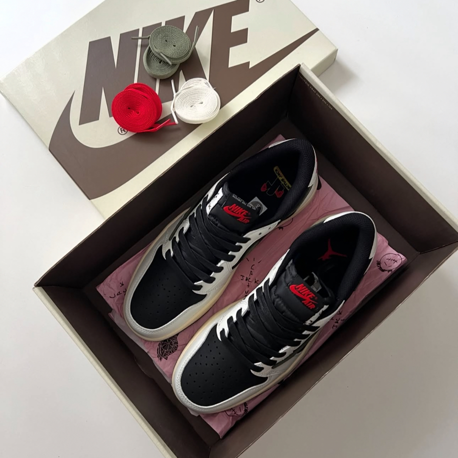 Nike Air Jordan 1 Low OG x Travis Scott Olive