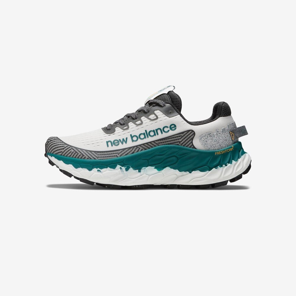 New Balance Fresh Foam x More Trail V3 