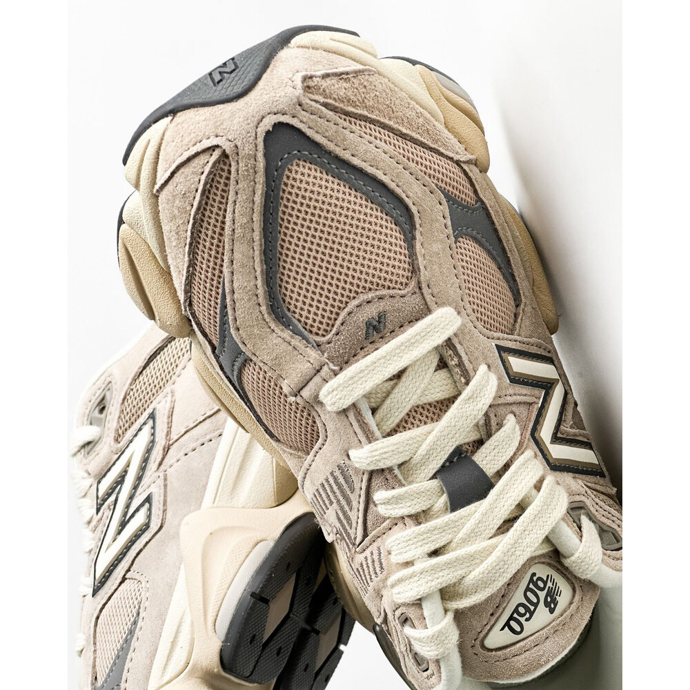 New Balance 9060 Driftwood Castlerock