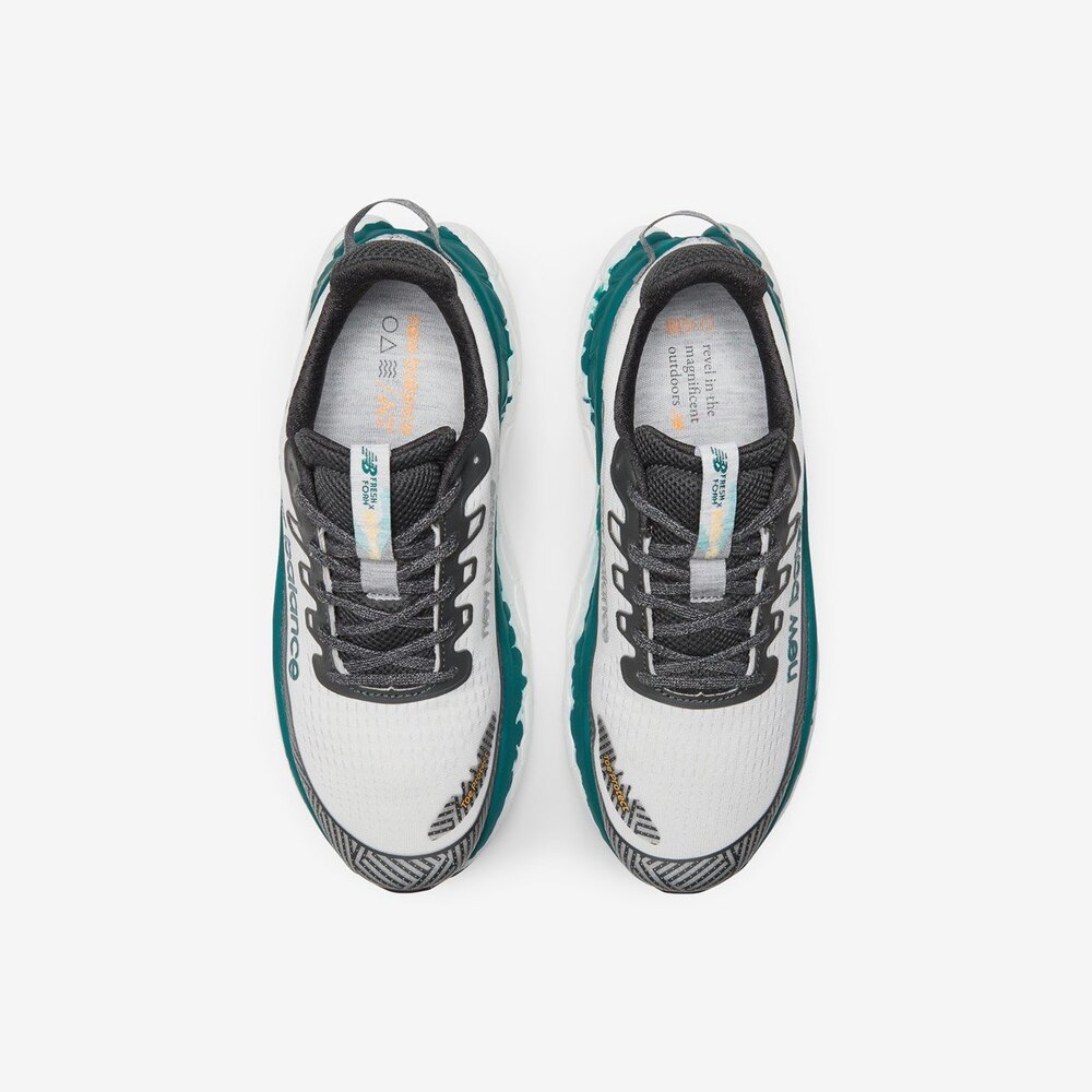 New Balance Fresh Foam x More Trail V3 