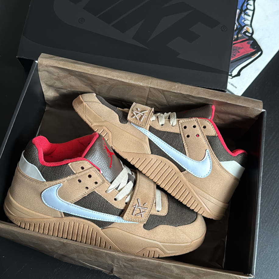 Nike Jumpman Jack - Sand Siren