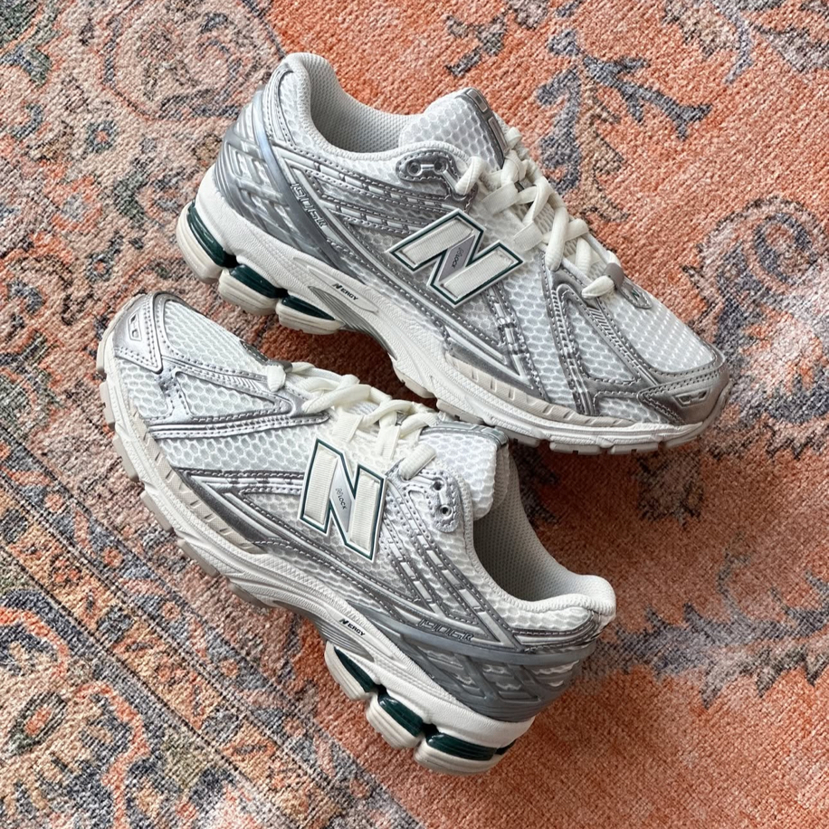 New Balance 1906R Silver Metallic Sea Salt (Dar Kalıp)