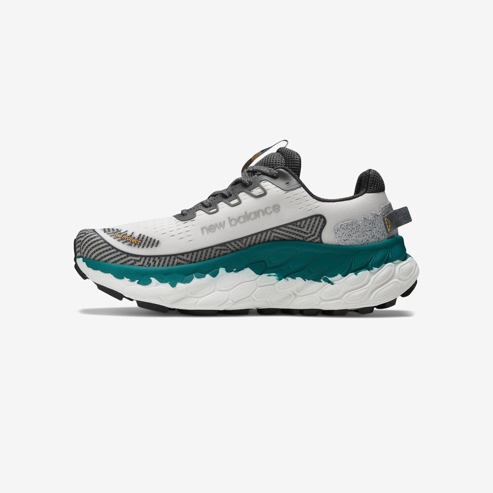 New Balance Fresh Foam x More Trail V3 