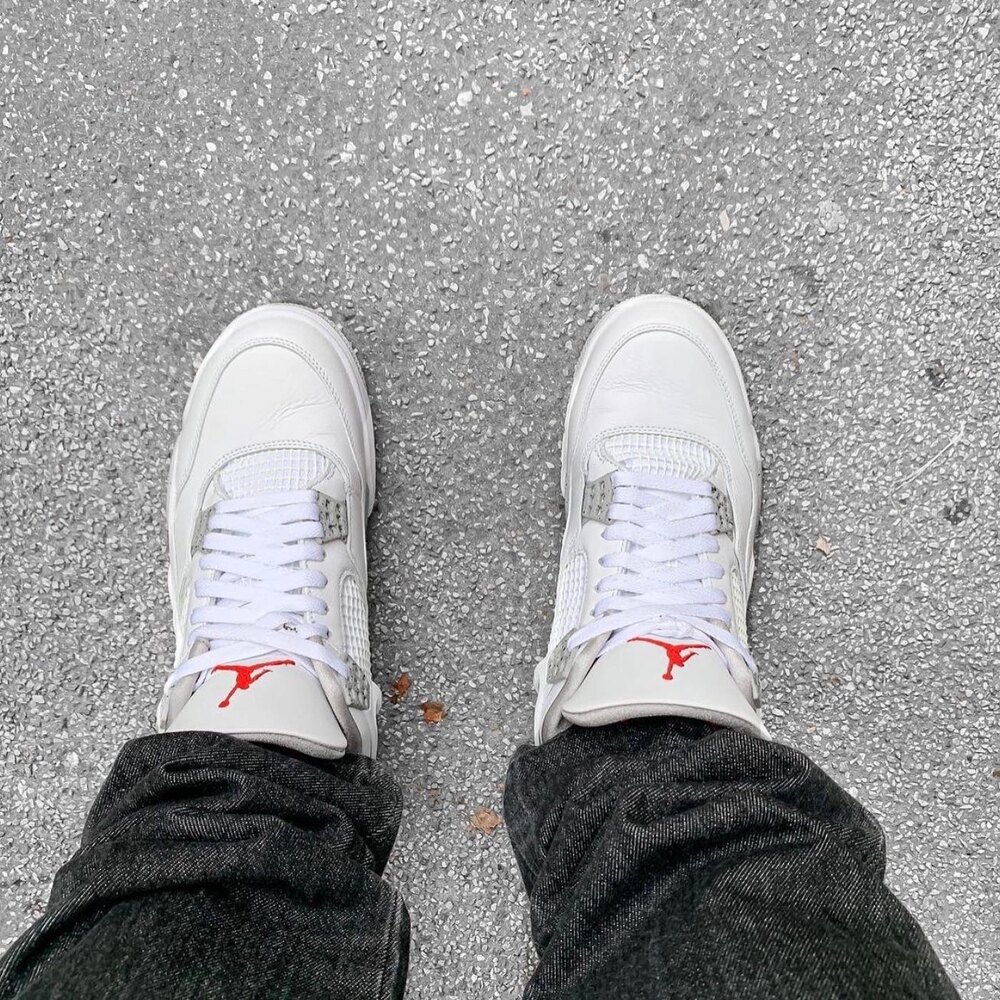 Nike Air Jordan Retro 4 White Oreo 