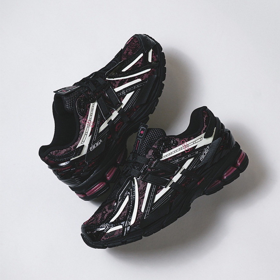 New Balance 1906A Black Dragon Berry (Dar Kalıp)