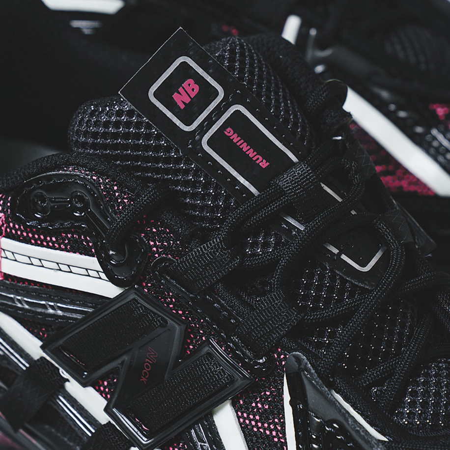 New Balance 1906A Black Dragon Berry (Dar Kalıp)