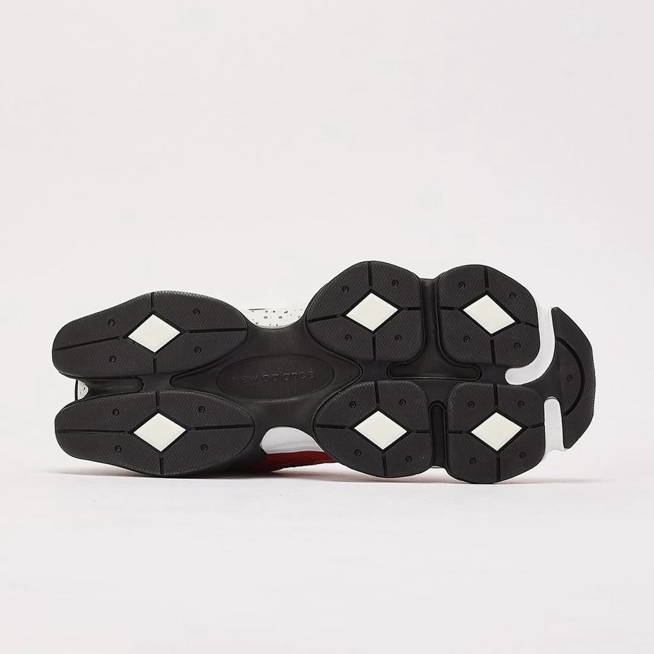 New Balance 9060 Fire Sign (Dar Kalıp)