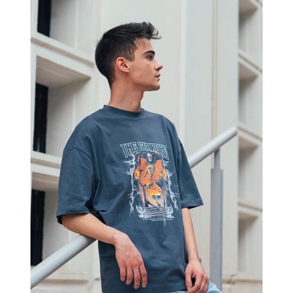 Oversize The Guardian Baskılı T-Shirt Gri