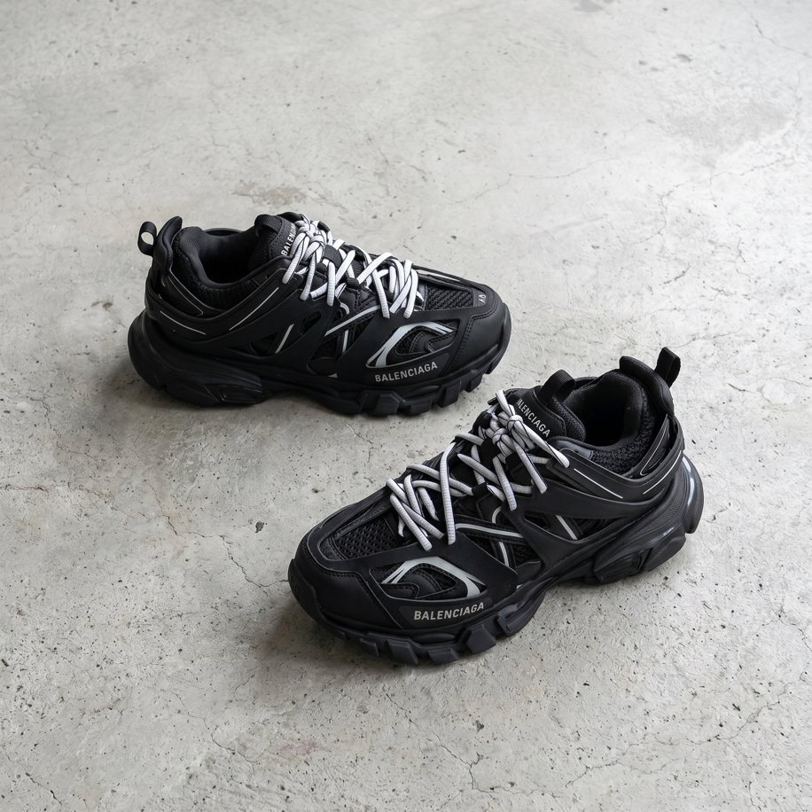 BALENCIAGA İTHAL TRACK