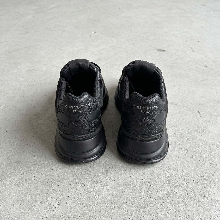LV İTHAL SNEAKERS