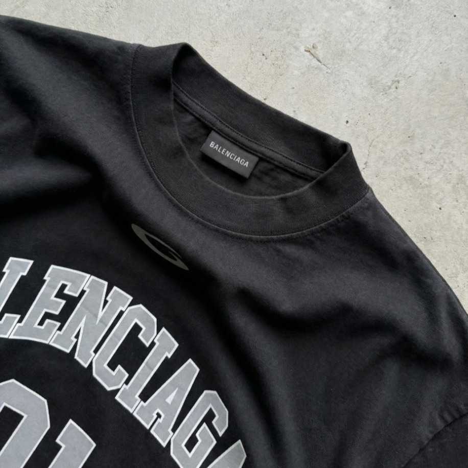 Balenciaga 01 Special Oversize T-Shırt