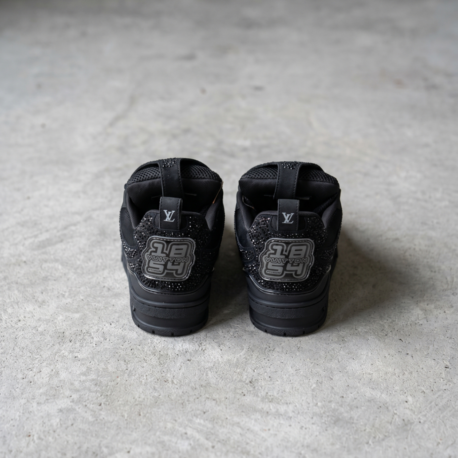 LV İTHAL SNEAKERS 